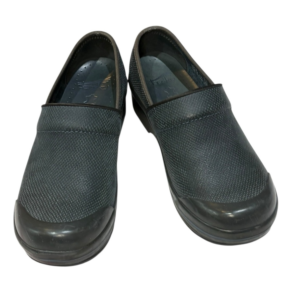 Dansko Volley Clogs Mules in Gray leather Size 9